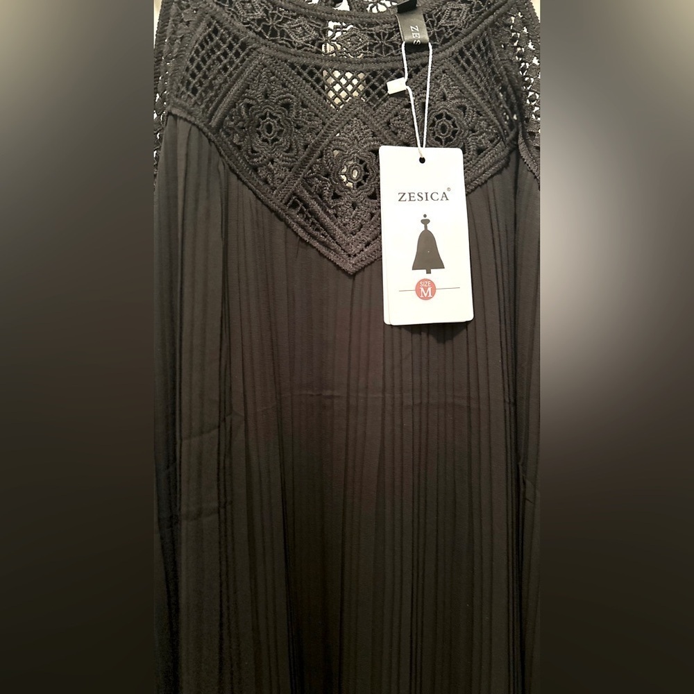 NWT Zesica Women’s Pleated A Line Halter Chiffon Mini Dress Color Black Size M - Picture 3 of 6